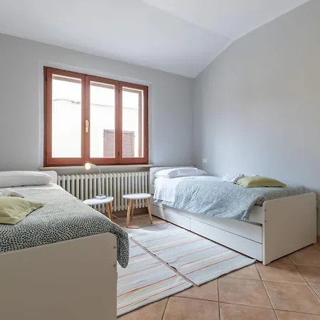 Lägenhet Italian Experience-casa Del Porto