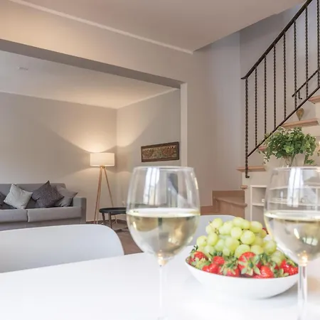 Lägenhet Italian Experience-casa Del Porto *