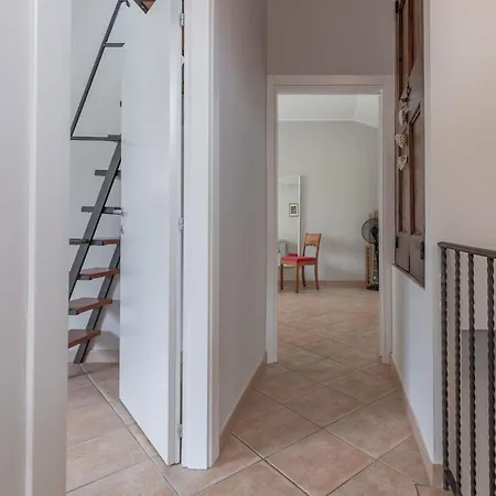 Italian Experience-casa Del Porto Apartment *