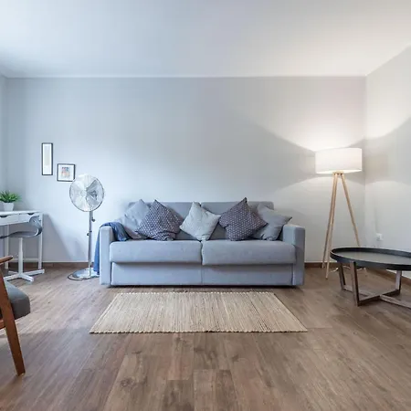 Italian Experience-casa Del Porto アパート